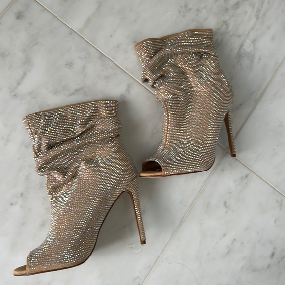 New! Absolutely stunning sparkly open toe slouchy bootie - Picture 3 of 5